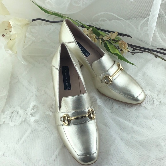 Steven by Steve Madden Gold Leather Block Heels - Picture 3 of 8